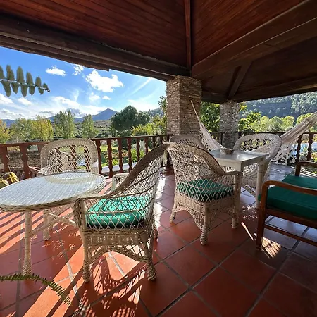 Casa Dos Araujos * Frechas